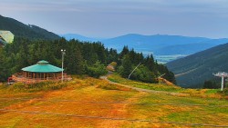 Restaurace "deštník" - dojezd žlutá sjezdovka
