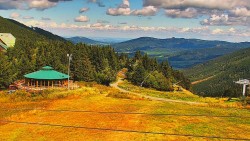 Restaurace "deštník" - dojezd žlutá sjezdovka