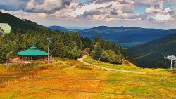 Restaurace "deštník" - dojezd žlutá sjezdovka