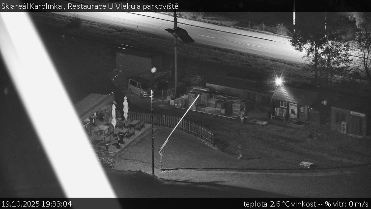 Skiareál Karolinka - Restaurace U Vleku a parkoviště - 19.10.2025 v 19:33 Skiareál Karolinka - Restaurace U Vleku a parkoviště - 19.10.2025 v 19:33