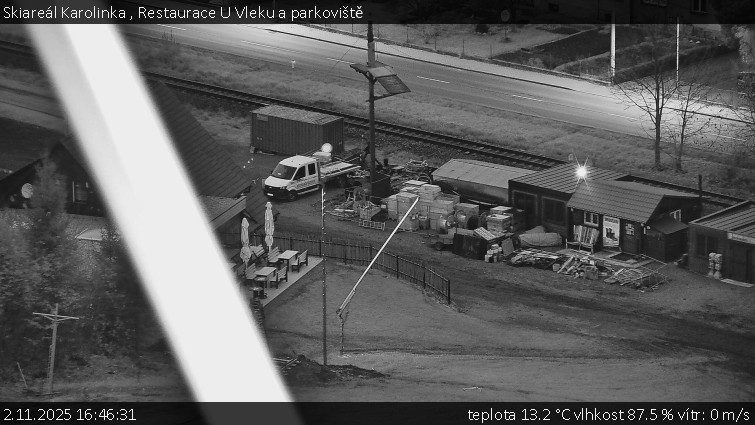 Skiareál Karolinka - Restaurace U Vleku a parkoviště - 2.11.2025 v 16:46 Skiareál Karolinka - Restaurace U Vleku a parkoviště - 2.11.2025 v 16:46