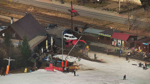 Skiareál Karolinka - Restaurace U Vleku a parkoviště - 4.3.2026 v 10:45 Skiareál Karolinka - Restaurace U Vleku a parkoviště - 4.3.2026 v 10:45