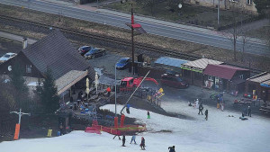 Skiareál Karolinka - Restaurace U Vleku a parkoviště - 4.3.2026 v 13:16 Skiareál Karolinka - Restaurace U Vleku a parkoviště - 4.3.2026 v 13:16