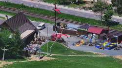 Restaurace U Vleku a parkoviště