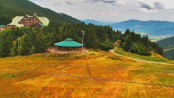 Ski slope "connector"