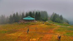 Ski slope "connector"