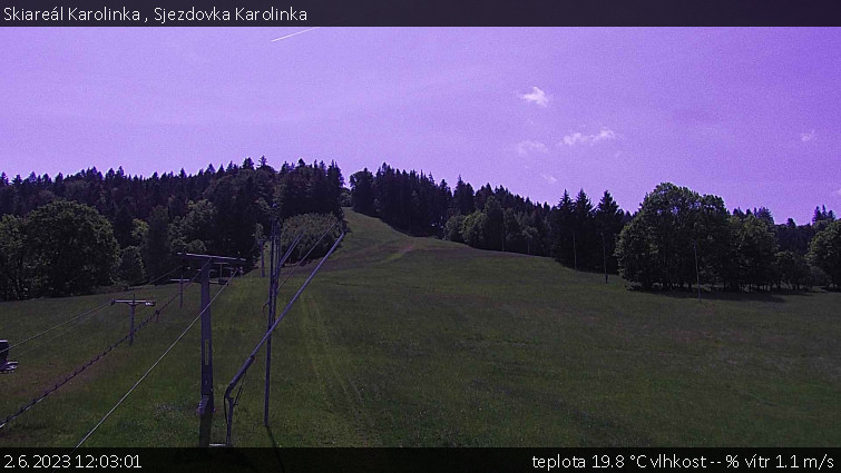 Skiareál Karolinka  - Sjezdovka Karolinka - 2.6.2023 v 12:03