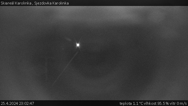 Skiareál Karolinka  - Sjezdovka Karolinka - 25.4.2024 v 23:02