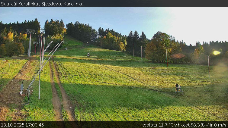 Skiareál Karolinka - Sjezdovka Karolinka - 13.10.2025 v 17:00 Skiareál Karolinka - Sjezdovka Karolinka - 13.10.2025 v 17:00