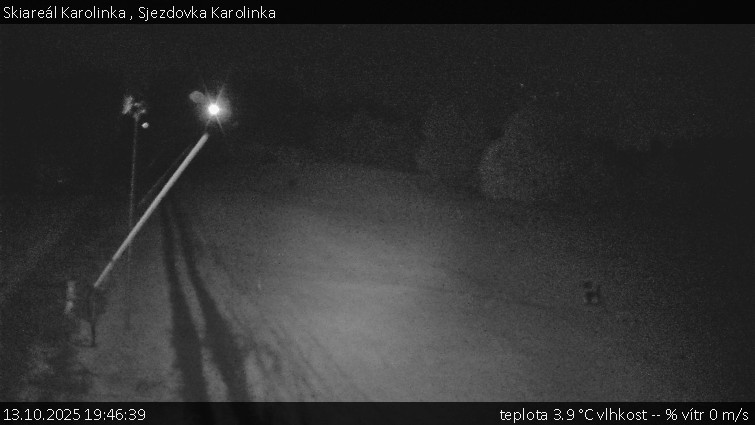 Skiareál Karolinka - Sjezdovka Karolinka - 13.10.2025 v 19:46 Skiareál Karolinka - Sjezdovka Karolinka - 13.10.2025 v 19:46