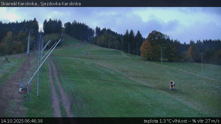 Skiareál Karolinka - Sjezdovka Karolinka - 14.10.2025 v 06:46 Skiareál Karolinka - Sjezdovka Karolinka - 14.10.2025 v 06:46