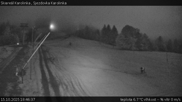 Skiareál Karolinka - Sjezdovka Karolinka - 15.10.2025 v 18:46 Skiareál Karolinka - Sjezdovka Karolinka - 15.10.2025 v 18:46
