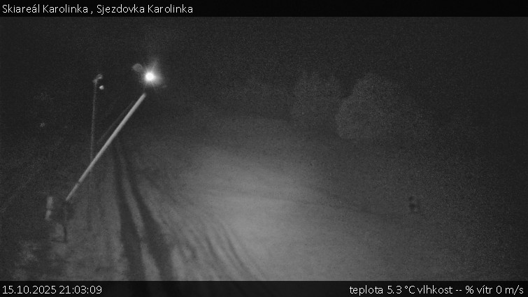 Skiareál Karolinka - Sjezdovka Karolinka - 15.10.2025 v 21:03 Skiareál Karolinka - Sjezdovka Karolinka - 15.10.2025 v 21:03