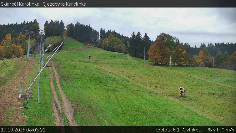 Skiareál Karolinka - Sjezdovka Karolinka - 17.10.2025 v 08:03 Skiareál Karolinka - Sjezdovka Karolinka - 17.10.2025 v 08:03