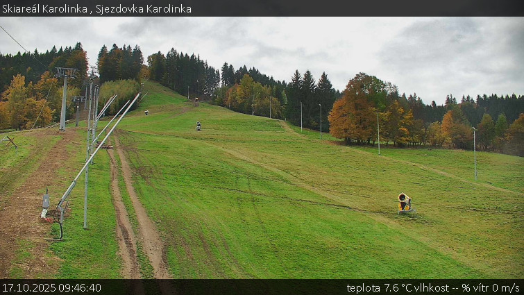 Skiareál Karolinka - Sjezdovka Karolinka - 17.10.2025 v 09:46 Skiareál Karolinka - Sjezdovka Karolinka - 17.10.2025 v 09:46