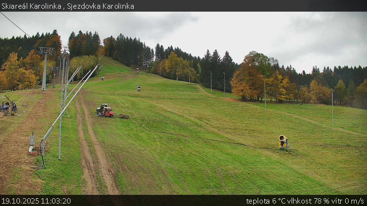 Skiareál Karolinka - Sjezdovka Karolinka - 19.10.2025 v 11:03 Skiareál Karolinka - Sjezdovka Karolinka - 19.10.2025 v 11:03