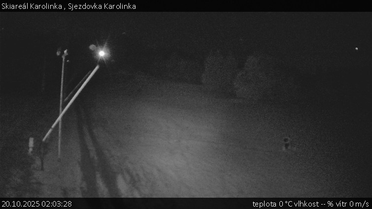 Skiareál Karolinka - Sjezdovka Karolinka - 20.10.2025 v 02:03 Skiareál Karolinka - Sjezdovka Karolinka - 20.10.2025 v 02:03