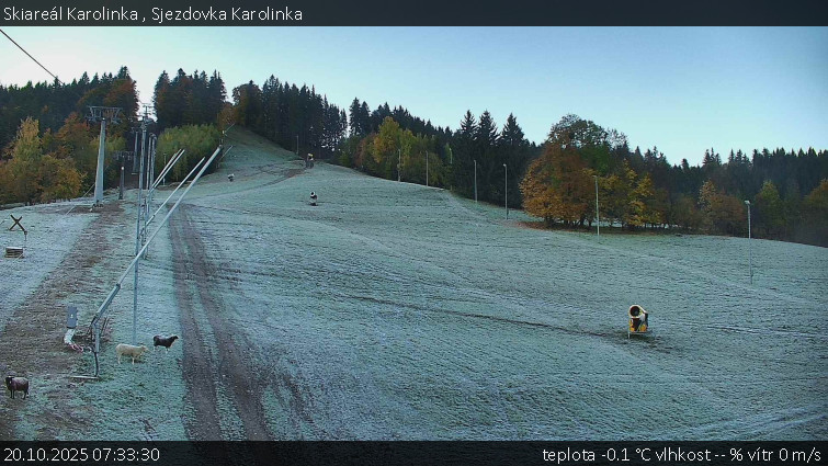 Skiareál Karolinka - Sjezdovka Karolinka - 20.10.2025 v 07:33 Skiareál Karolinka - Sjezdovka Karolinka - 20.10.2025 v 07:33