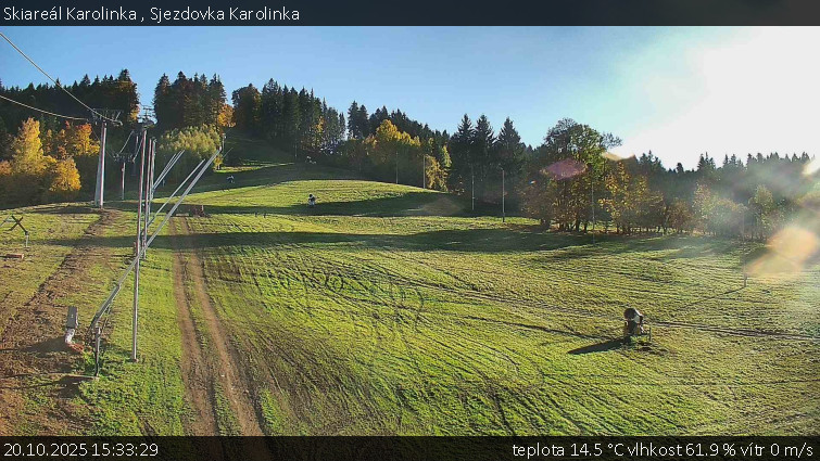 Skiareál Karolinka - Sjezdovka Karolinka - 20.10.2025 v 15:33 Skiareál Karolinka - Sjezdovka Karolinka - 20.10.2025 v 15:33