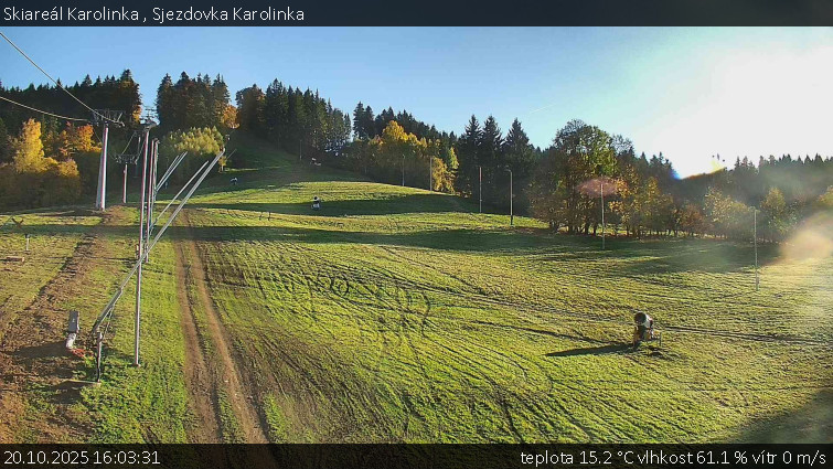 Skiareál Karolinka - Sjezdovka Karolinka - 20.10.2025 v 16:03 Skiareál Karolinka - Sjezdovka Karolinka - 20.10.2025 v 16:03