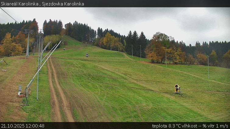 Skiareál Karolinka - Sjezdovka Karolinka - 21.10.2025 v 12:00 Skiareál Karolinka - Sjezdovka Karolinka - 21.10.2025 v 12:00