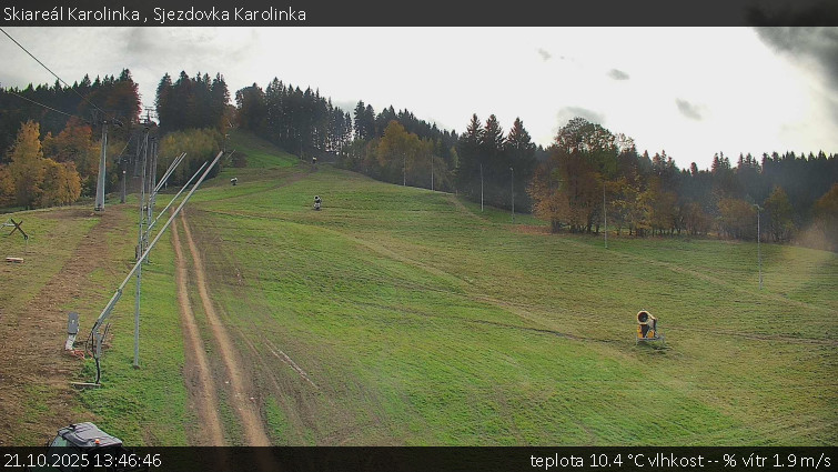 Skiareál Karolinka - Sjezdovka Karolinka - 21.10.2025 v 13:46 Skiareál Karolinka - Sjezdovka Karolinka - 21.10.2025 v 13:46