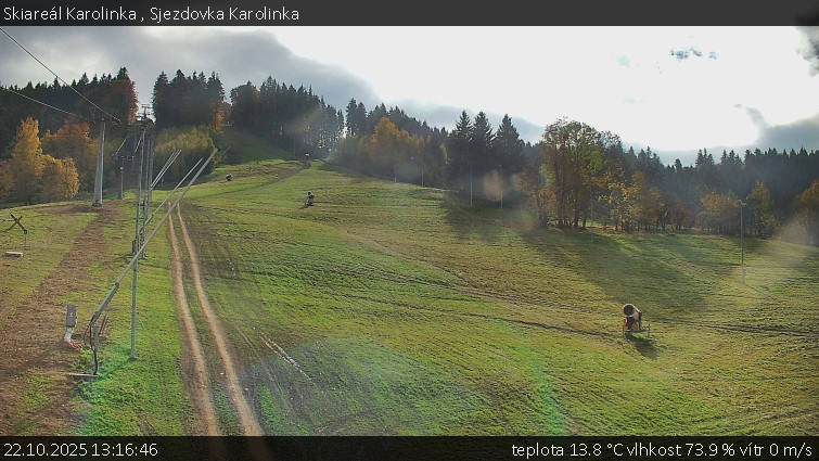 Skiareál Karolinka - Sjezdovka Karolinka - 22.10.2025 v 13:16 Skiareál Karolinka - Sjezdovka Karolinka - 22.10.2025 v 13:16