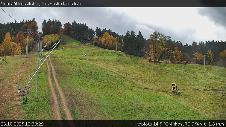 Skiareál Karolinka - Sjezdovka Karolinka - 23.10.2025 v 13:33 Skiareál Karolinka - Sjezdovka Karolinka - 23.10.2025 v 13:33