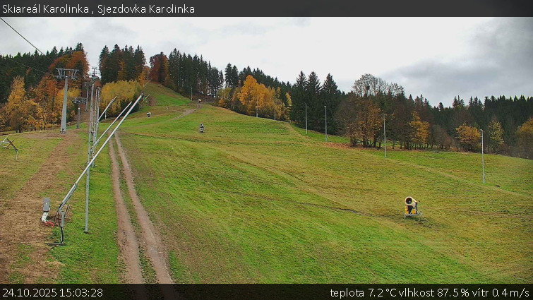 Skiareál Karolinka - Sjezdovka Karolinka - 24.10.2025 v 15:03 Skiareál Karolinka - Sjezdovka Karolinka - 24.10.2025 v 15:03