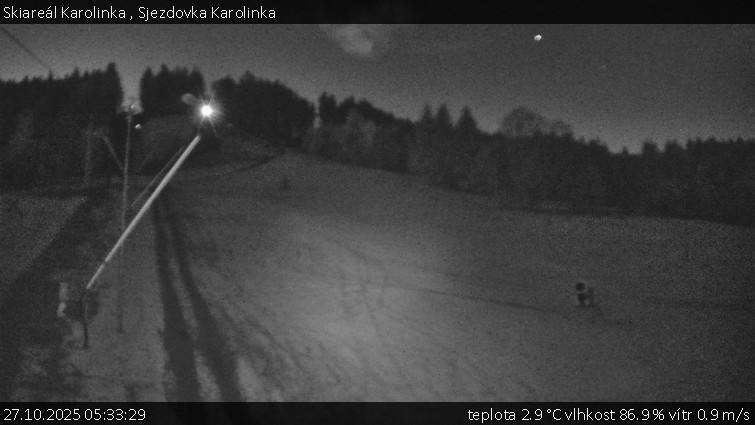 Skiareál Karolinka  - Sjezdovka Karolinka - 27.10.2025 v 05:33 Skiareál Karolinka  - Sjezdovka Karolinka - 27.10.2025 v 05:33