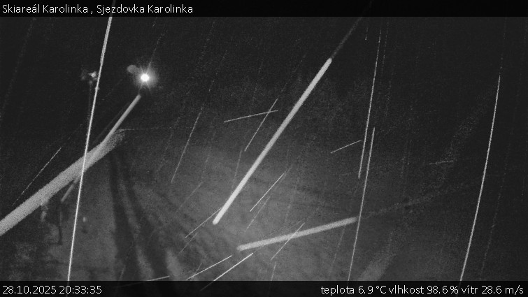 Skiareál Karolinka  - Sjezdovka Karolinka - 28.10.2025 v 20:33 Skiareál Karolinka  - Sjezdovka Karolinka - 28.10.2025 v 20:33