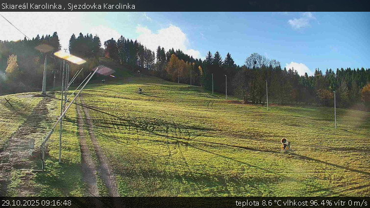 Skiareál Karolinka  - Sjezdovka Karolinka - 29.10.2025 v 09:16 Skiareál Karolinka  - Sjezdovka Karolinka - 29.10.2025 v 09:16