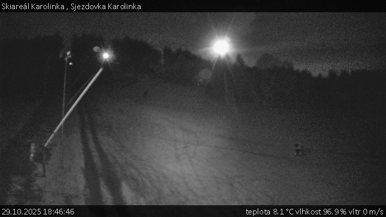 Skiareál Karolinka  - Sjezdovka Karolinka - 29.10.2025 v 18:46 Skiareál Karolinka  - Sjezdovka Karolinka - 29.10.2025 v 18:46