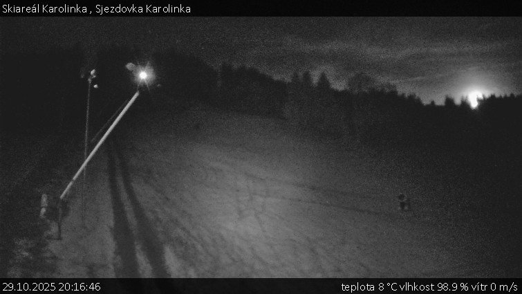 Skiareál Karolinka  - Sjezdovka Karolinka - 29.10.2025 v 20:16 Skiareál Karolinka  - Sjezdovka Karolinka - 29.10.2025 v 20:16