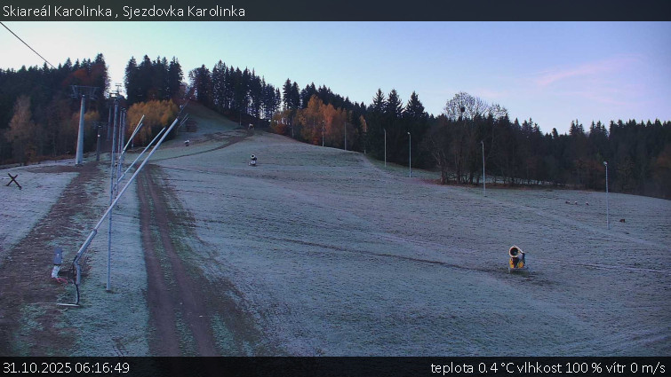 Skiareál Karolinka  - Sjezdovka Karolinka - 31.10.2025 v 06:16 Skiareál Karolinka  - Sjezdovka Karolinka - 31.10.2025 v 06:16