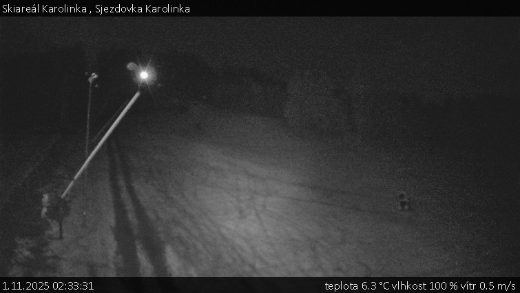 Skiareál Karolinka  - Sjezdovka Karolinka - 1.11.2025 v 02:33 Skiareál Karolinka  - Sjezdovka Karolinka - 1.11.2025 v 02:33