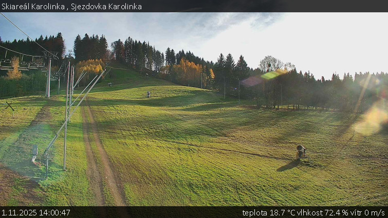 Skiareál Karolinka  - Sjezdovka Karolinka - 1.11.2025 v 14:00 Skiareál Karolinka  - Sjezdovka Karolinka - 1.11.2025 v 14:00