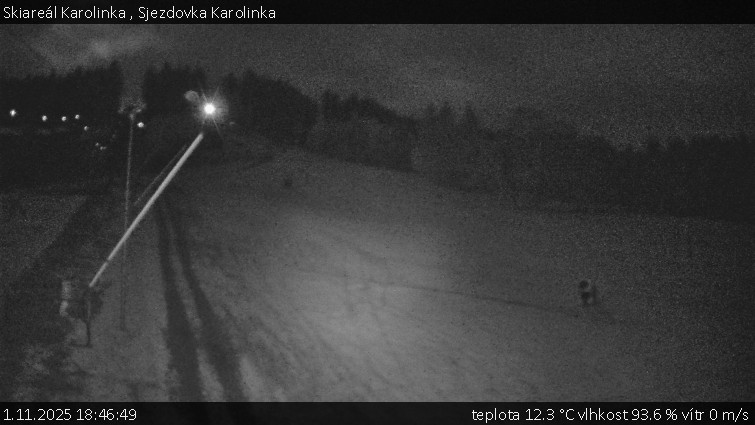Skiareál Karolinka - Sjezdovka Karolinka - 1.11.2025 v 18:46 Skiareál Karolinka - Sjezdovka Karolinka - 1.11.2025 v 18:46