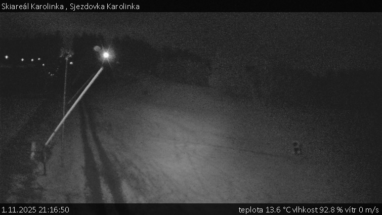Skiareál Karolinka - Sjezdovka Karolinka - 1.11.2025 v 21:16 Skiareál Karolinka - Sjezdovka Karolinka - 1.11.2025 v 21:16