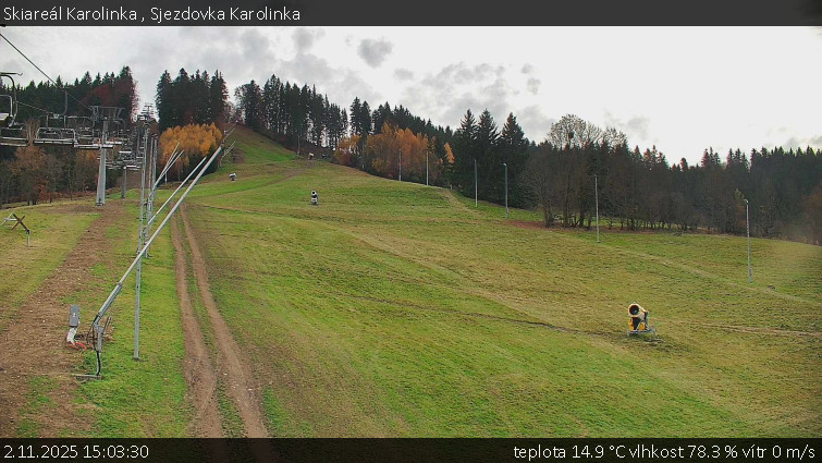 Skiareál Karolinka - Sjezdovka Karolinka - 2.11.2025 v 15:03 Skiareál Karolinka - Sjezdovka Karolinka - 2.11.2025 v 15:03
