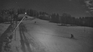 Skiareál Karolinka - Sjezdovka Karolinka - 6.11.2025 v 01:30 Skiareál Karolinka - Sjezdovka Karolinka - 6.11.2025 v 01:30