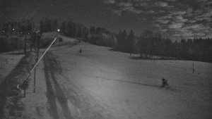 Skiareál Karolinka - Sjezdovka Karolinka - 6.11.2025 v 01:45 Skiareál Karolinka - Sjezdovka Karolinka - 6.11.2025 v 01:45