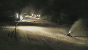 Skiareál Karolinka - Sjezdovka Karolinka - 8.1.2026 v 03:30 Skiareál Karolinka - Sjezdovka Karolinka - 8.1.2026 v 03:30