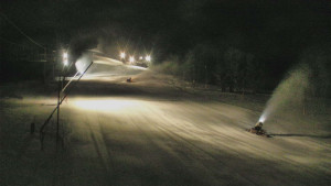 Skiareál Karolinka - Sjezdovka Karolinka - 8.1.2026 v 03:33 Skiareál Karolinka - Sjezdovka Karolinka - 8.1.2026 v 03:33