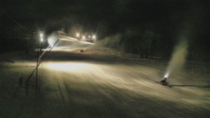 Skiareál Karolinka - Sjezdovka Karolinka - 8.1.2026 v 03:45 Skiareál Karolinka - Sjezdovka Karolinka - 8.1.2026 v 03:45