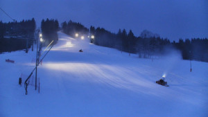 Skiareál Karolinka - Sjezdovka Karolinka - 8.1.2026 v 07:16 Skiareál Karolinka - Sjezdovka Karolinka - 8.1.2026 v 07:16