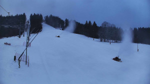 Skiareál Karolinka - Sjezdovka Karolinka - 8.1.2026 v 08:16 Skiareál Karolinka - Sjezdovka Karolinka - 8.1.2026 v 08:16