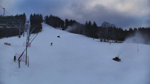 Skiareál Karolinka - Sjezdovka Karolinka - 8.1.2026 v 15:00 Skiareál Karolinka - Sjezdovka Karolinka - 8.1.2026 v 15:00