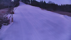 Skiareál Karolinka - Sjezdovka Karolinka - 27.2.2026 v 06:16 Skiareál Karolinka - Sjezdovka Karolinka - 27.2.2026 v 06:16