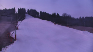 Skiareál Karolinka - Sjezdovka Karolinka - 4.3.2026 v 06:03 Skiareál Karolinka - Sjezdovka Karolinka - 4.3.2026 v 06:03